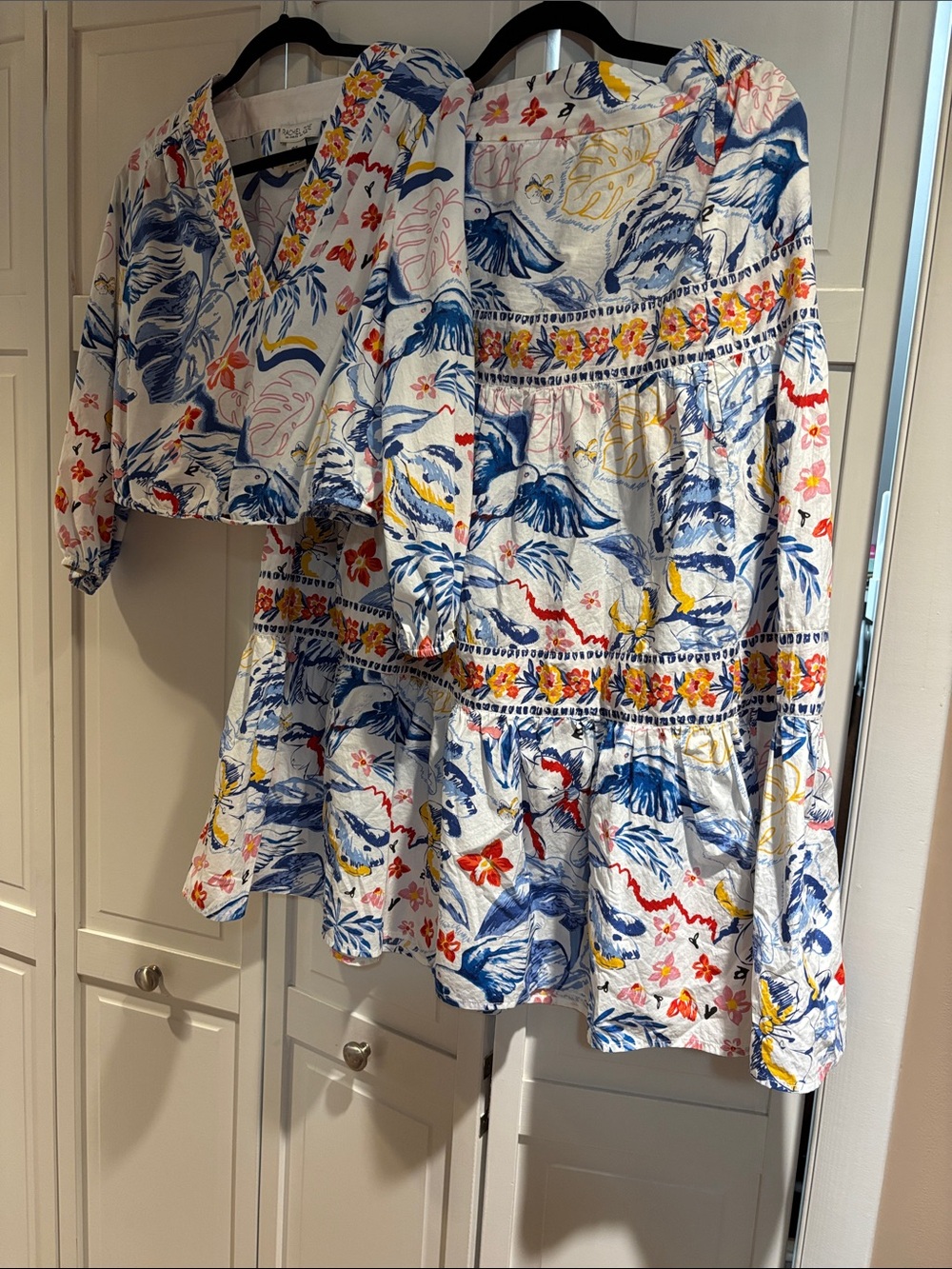 Rachel Zoe White V-Neck Cropped Top with Blue, Yellow & Red Floral Print